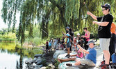17 онтарийских парков уже дают разрешение на однодневное бесплатное посещение на основе предварительной регистрации, вполне можно совместить это с рыбалкой, убедившись заранее в том, что есть доступ к реке или озеру...