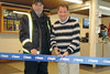 Справа налево: Джеймс Пастернак, городской советник по 6-му округу Йорк Центр, и Питер Уотерсон, представитель North York Ski Centre