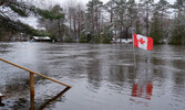 Наводнение в городке Bracebridge в результате разлива реки Muskoka (J.Francois Morissette/CBC)