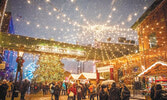 Рождественская ярмарка Торонто в районе ликеро-водочного завода возвращается в этом году...