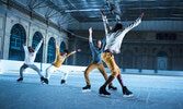 Выступление Le Patin Libre (Free Skating) на одной из площадок фестиваля Luminato