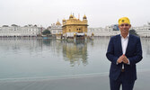 Патрик Браун посетил святые места Индии...