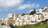 Цфат - один из четырех святых городов Израиля, еще и город художников, музыкантов, где нас ждут новые интересные встречи и развлечения...